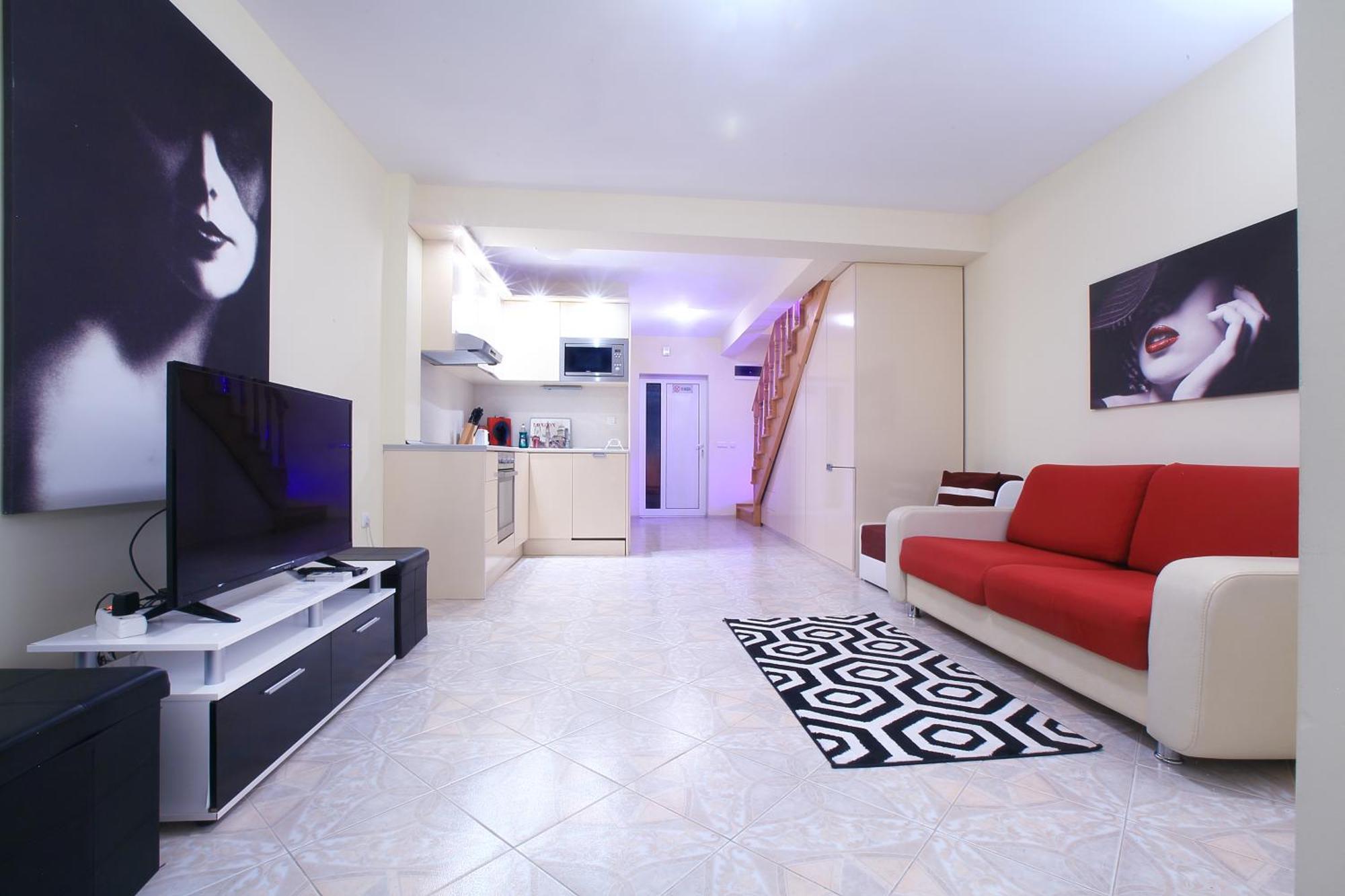 Private Apartment With Parking And Pool بالشيك المظهر الخارجي الصورة