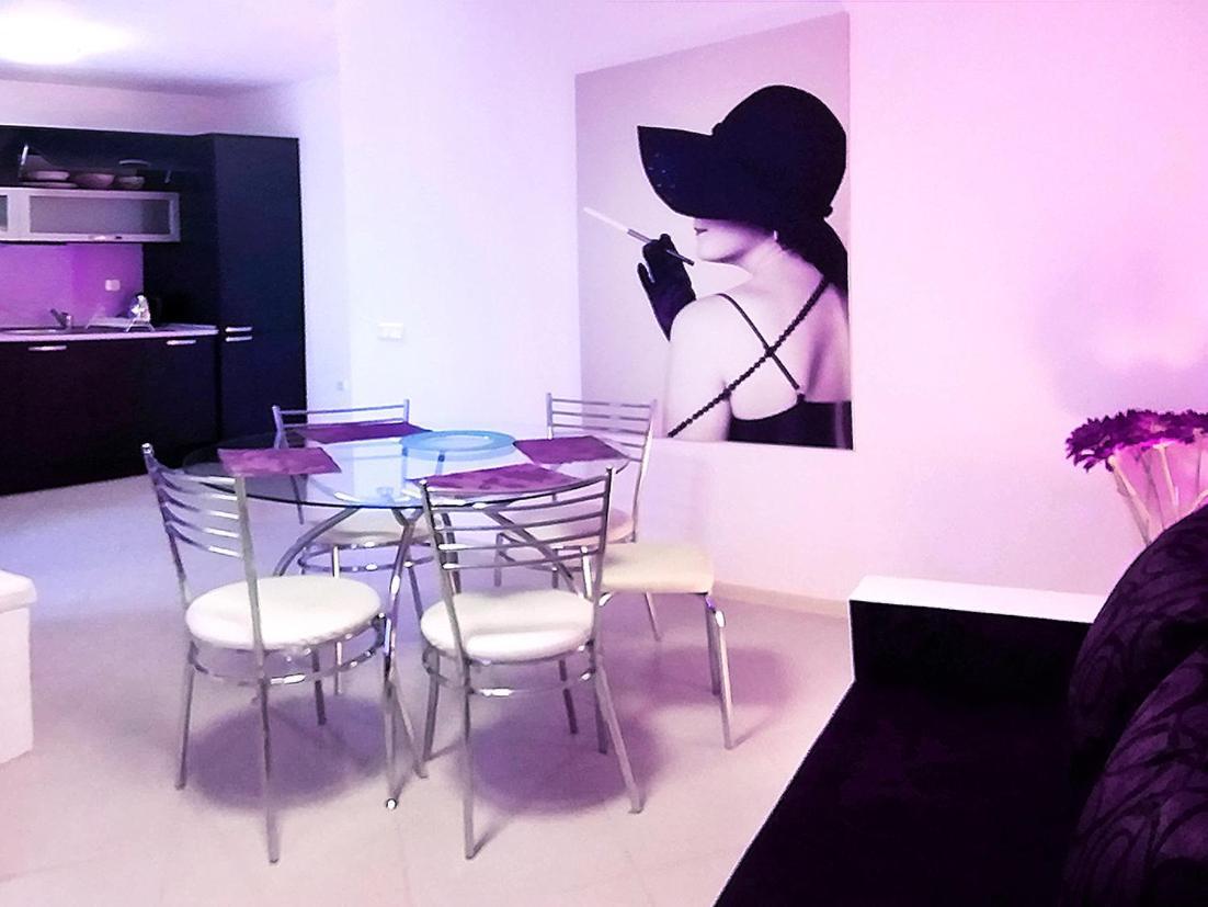 Private Apartment With Parking And Pool بالشيك المظهر الخارجي الصورة