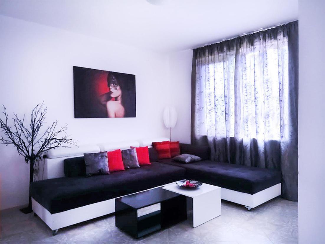 Private Apartment With Parking And Pool بالشيك المظهر الخارجي الصورة