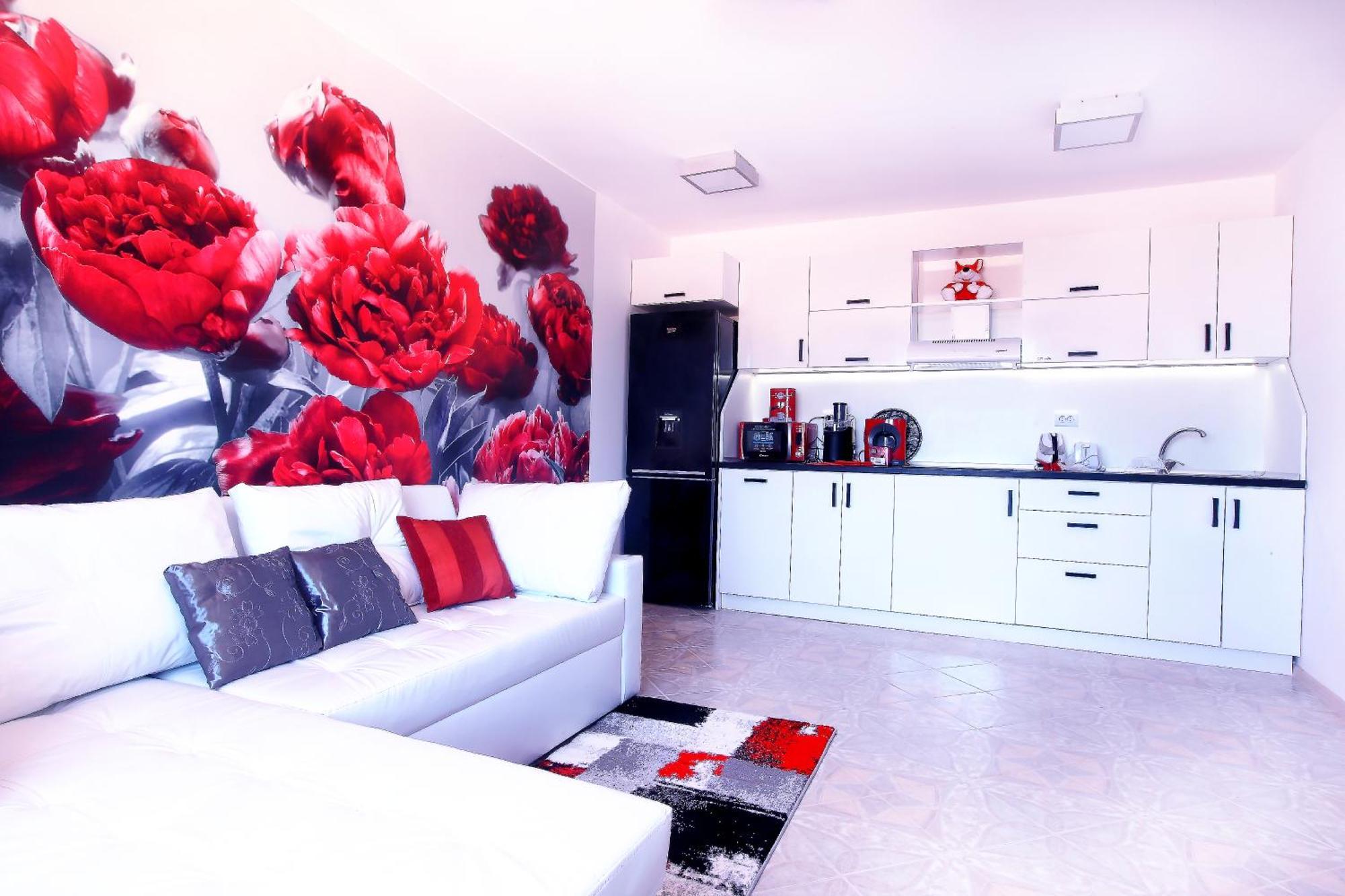 Private Apartment With Parking And Pool بالشيك المظهر الخارجي الصورة