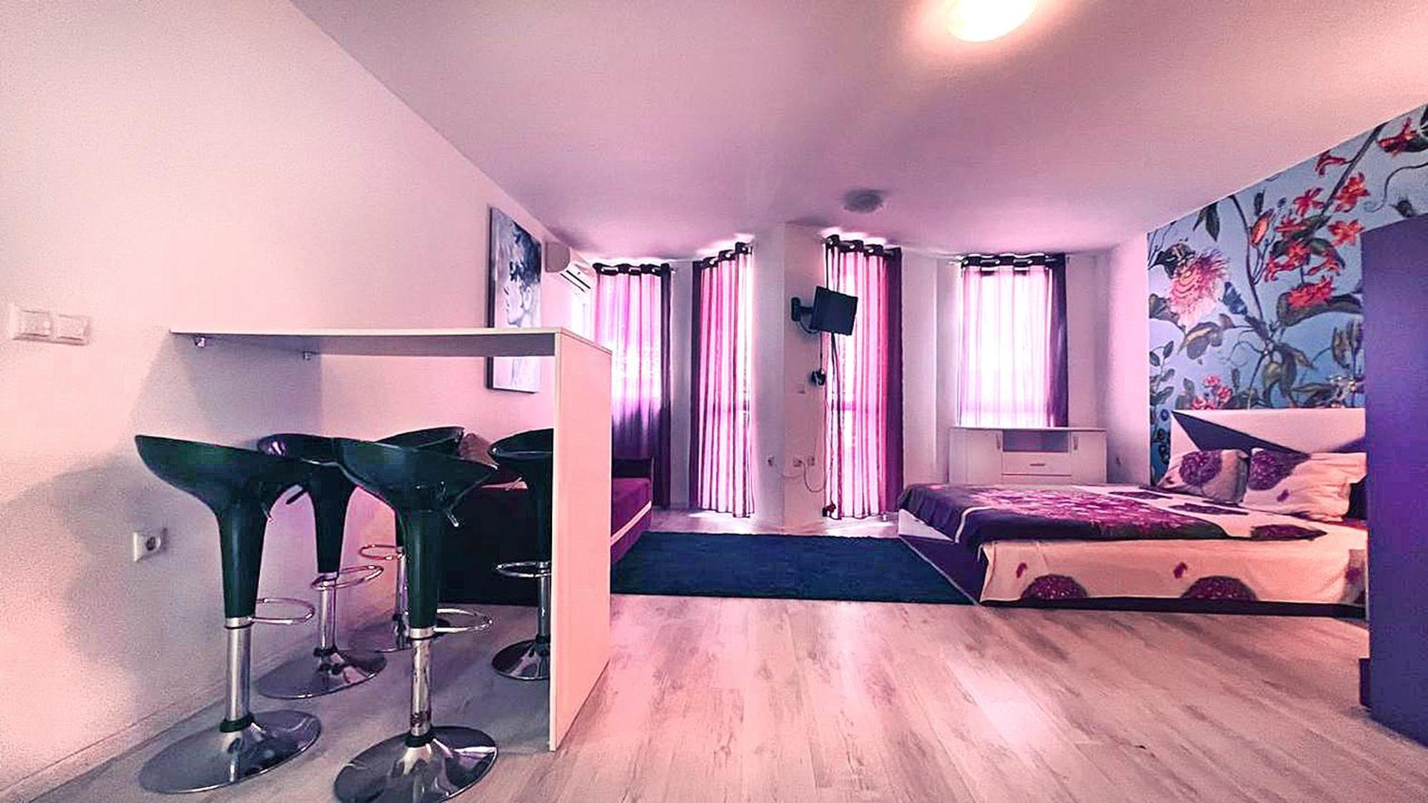 Private Apartment With Parking And Pool بالشيك المظهر الخارجي الصورة